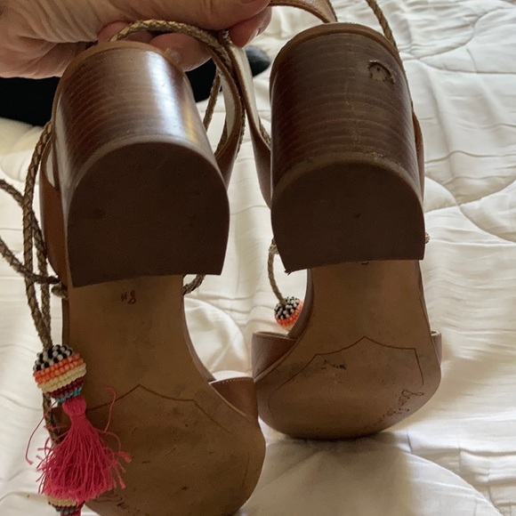 Sam Edelman sandals with tassels - Picture 4 of 6